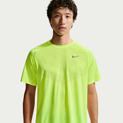 NIKE公式】ナイキ ストライド メンズ Dri-FIT ADV ショートスリーブ
